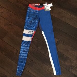 NWT Reebok Compression Tights